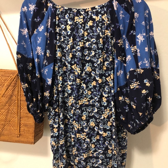 Lovestitch Multi Floral Peasant Blouse - Picture 4 of 4